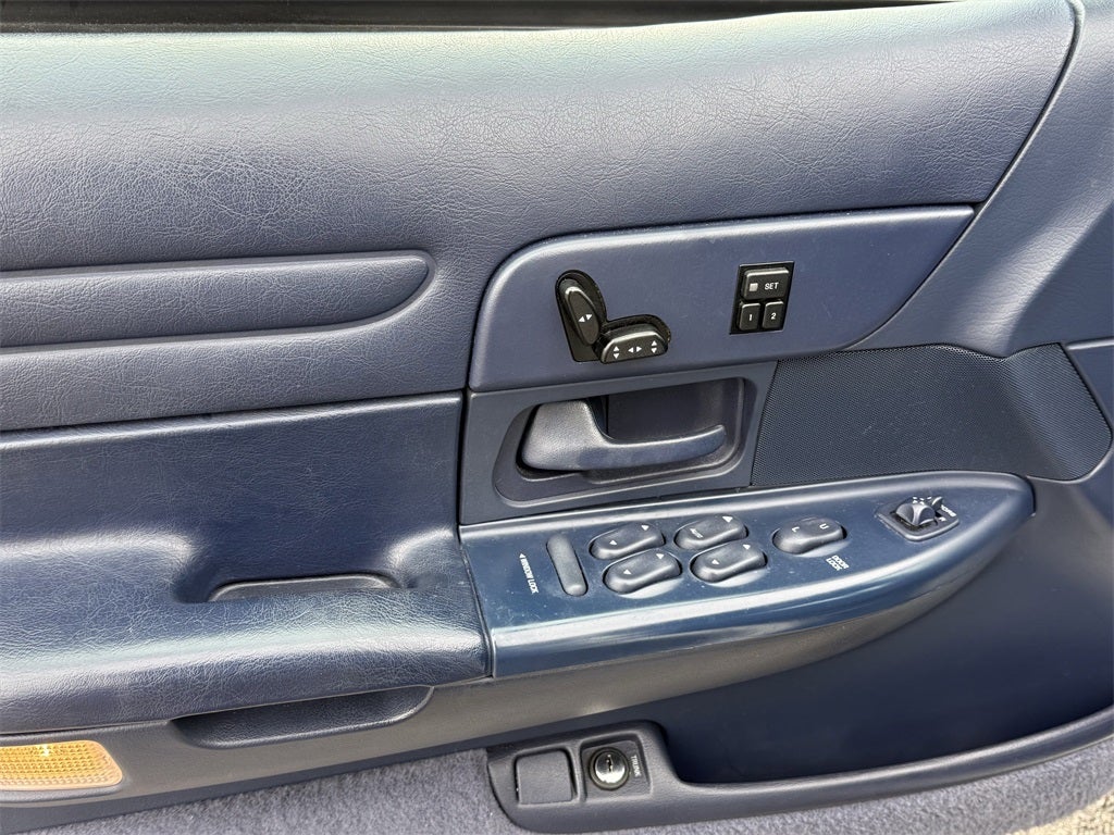 1996 Ford Crown Victoria LX