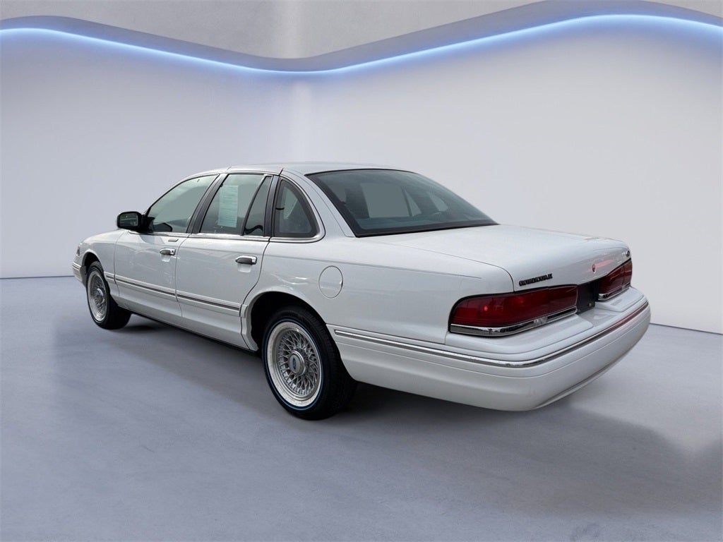 1996 Ford Crown Victoria LX