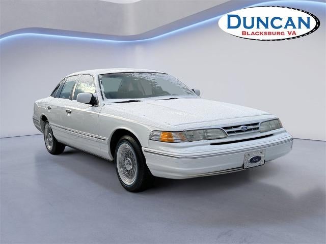 1996 Ford Crown Victoria LX