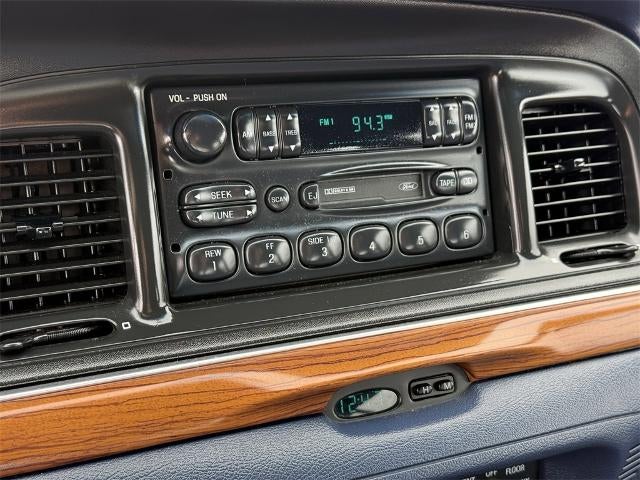 1996 Ford Crown Victoria LX