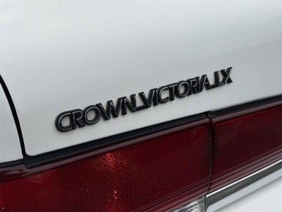 1996 Ford Crown Victoria LX