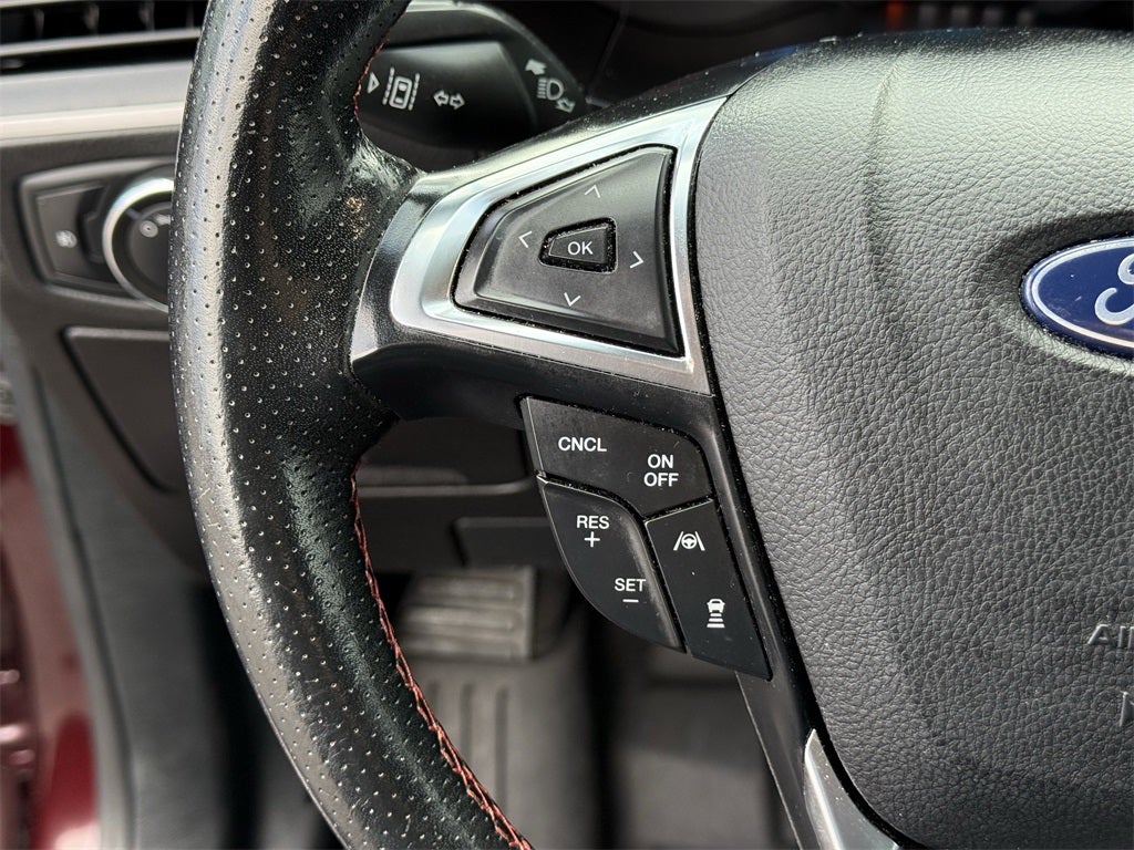 2021 Ford Edge ST Line