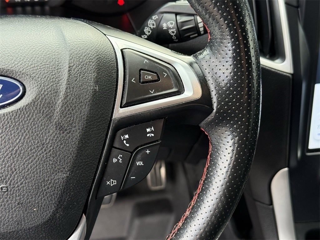 2021 Ford Edge ST Line