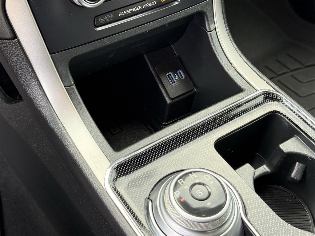 2021 Ford Edge ST Line