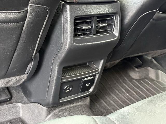 2021 Ford Edge ST Line