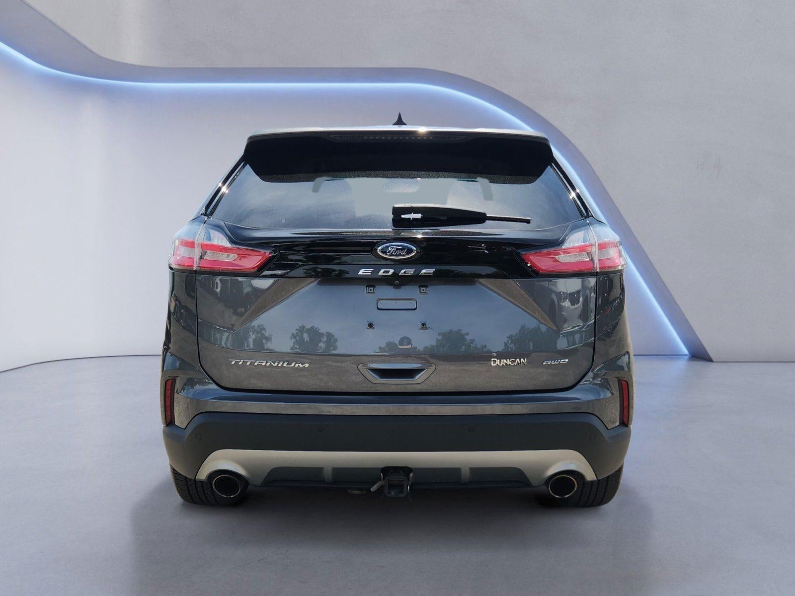 2022 Ford Edge Titanium