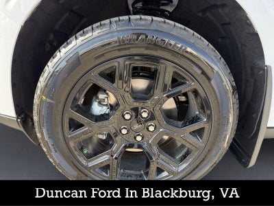 2026 Ford Maverick LARIAT