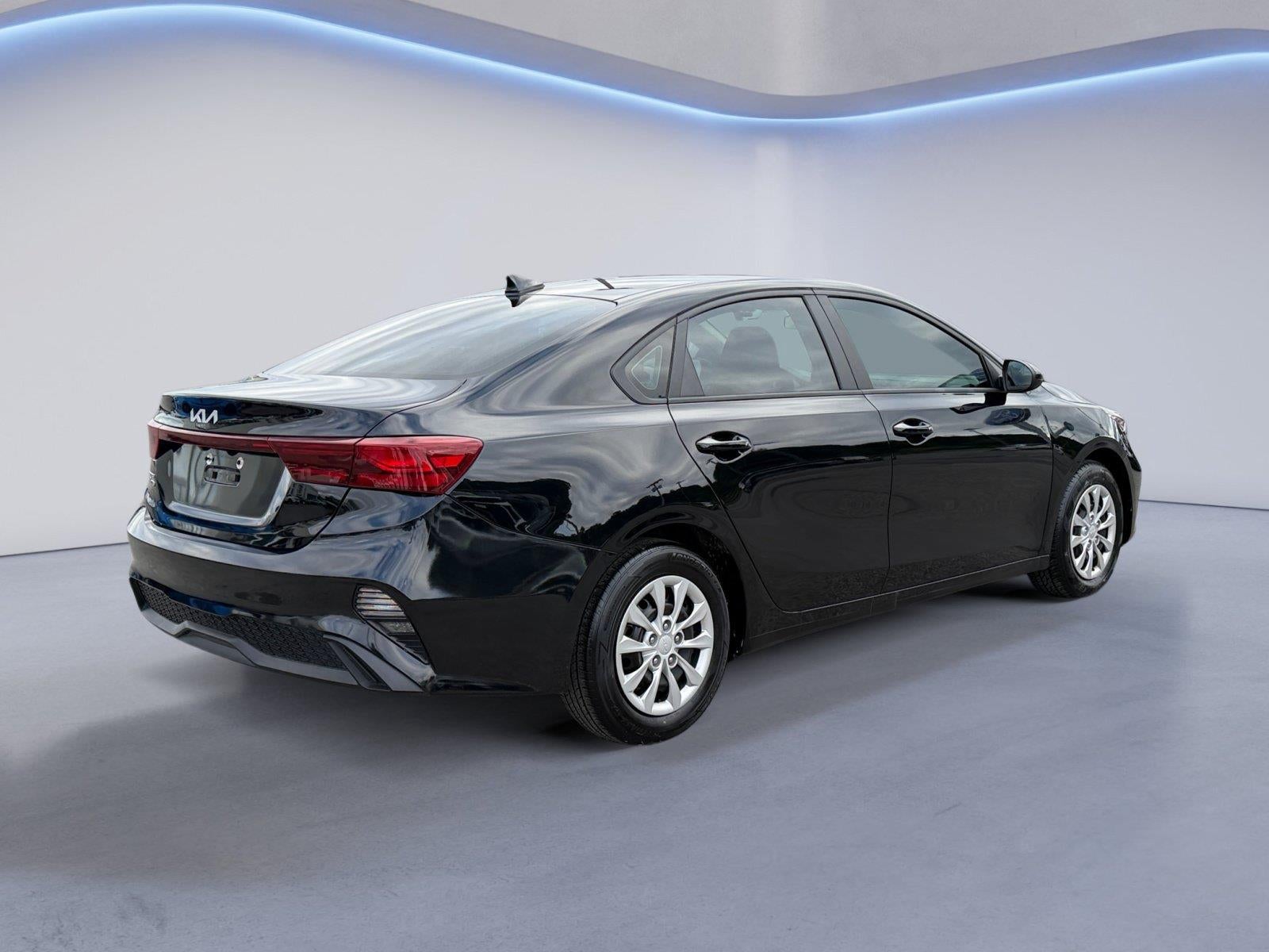 2022 Kia Forte FE