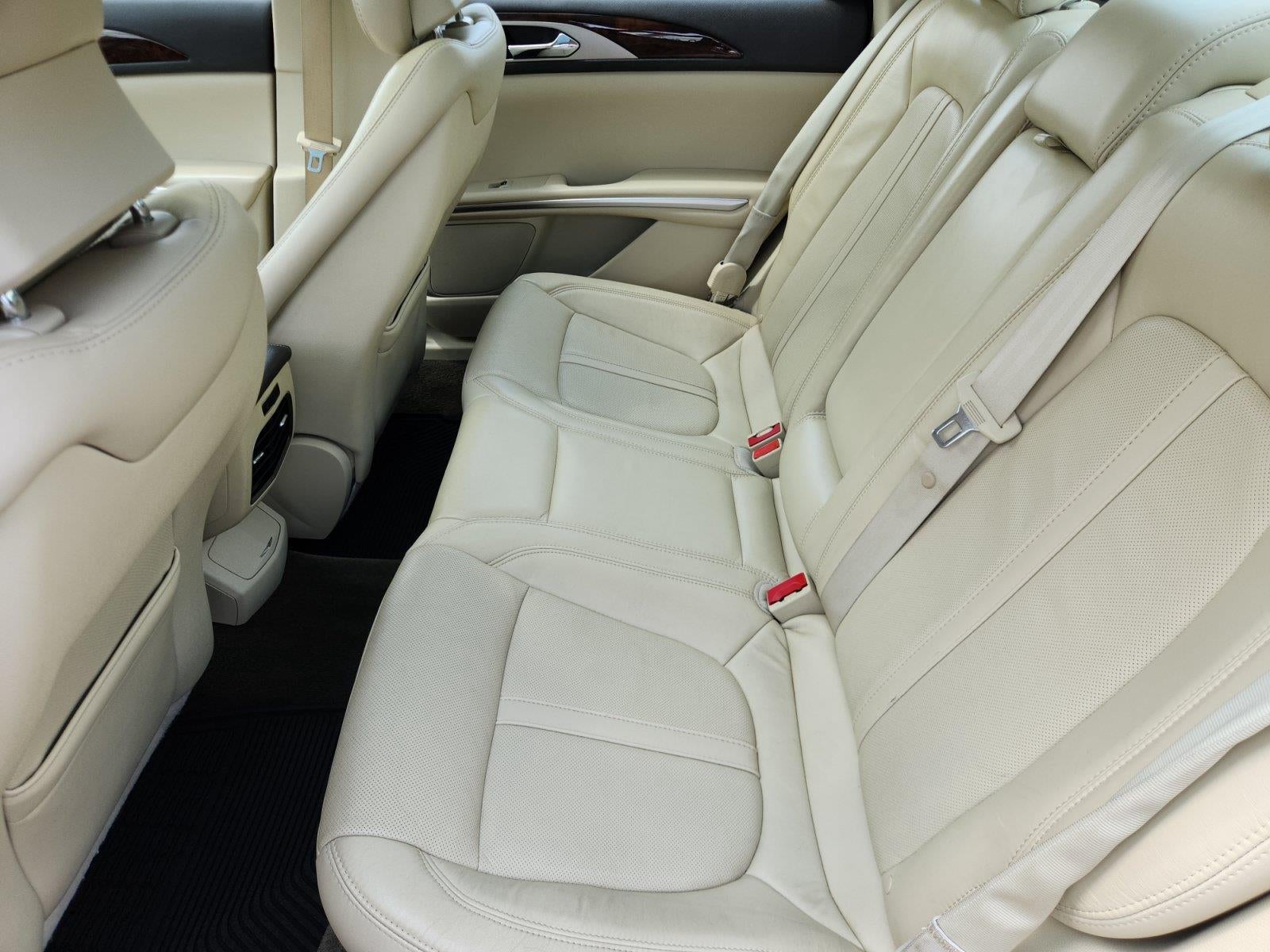 2015 Lincoln Mkz Base
