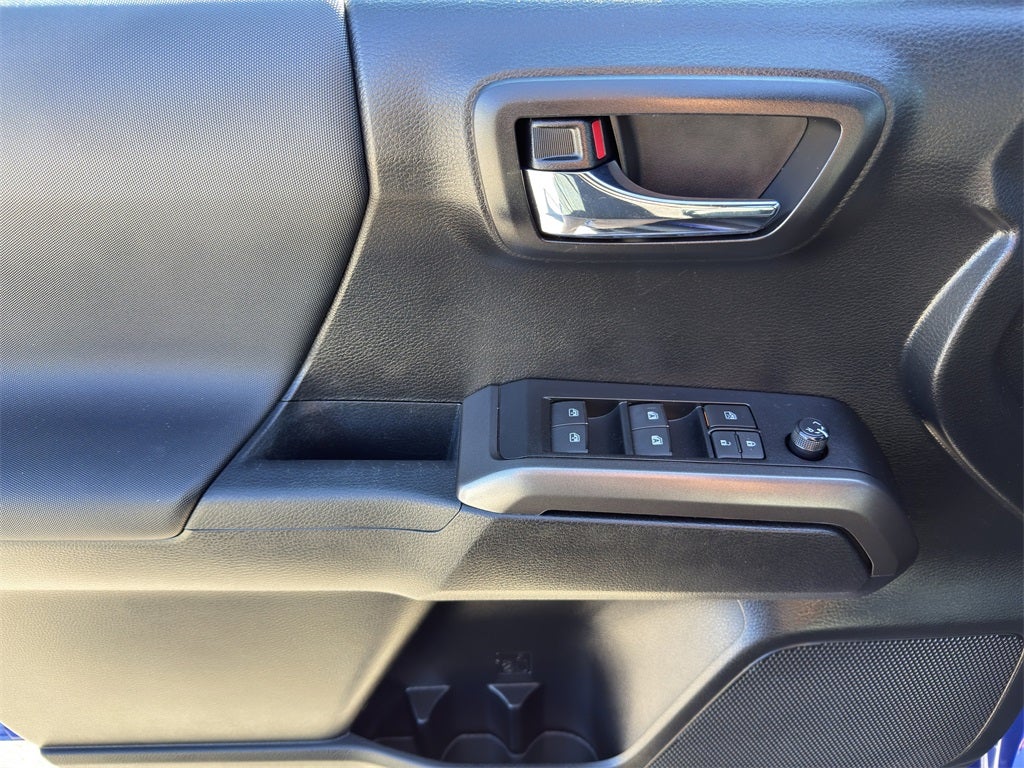 2022 Toyota Tacoma TRD Sport V6