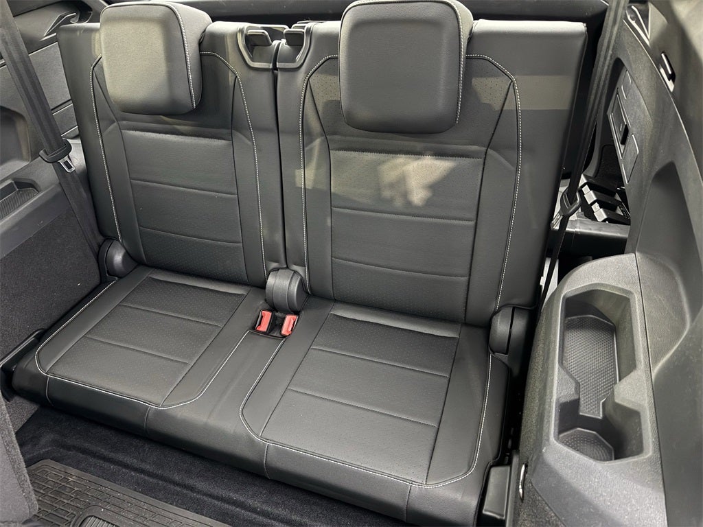 2021 Volkswagen Tiguan 2.0T SE R-Line Black