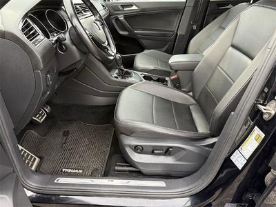 2021 Volkswagen Tiguan 2.0T SE R-Line Black