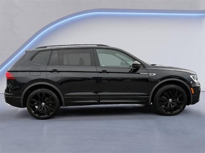 2021 Volkswagen Tiguan 2.0T SE R-Line Black
