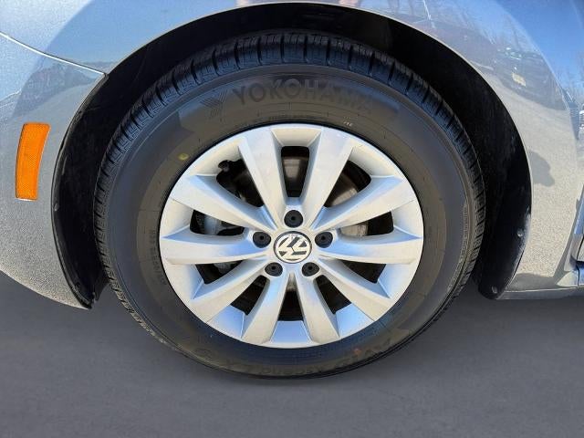 2019 Volkswagen Beetle Convertible SE