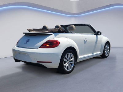 2013 Volkswagen Beetle Convertible 2.5L w/Sound/Nav