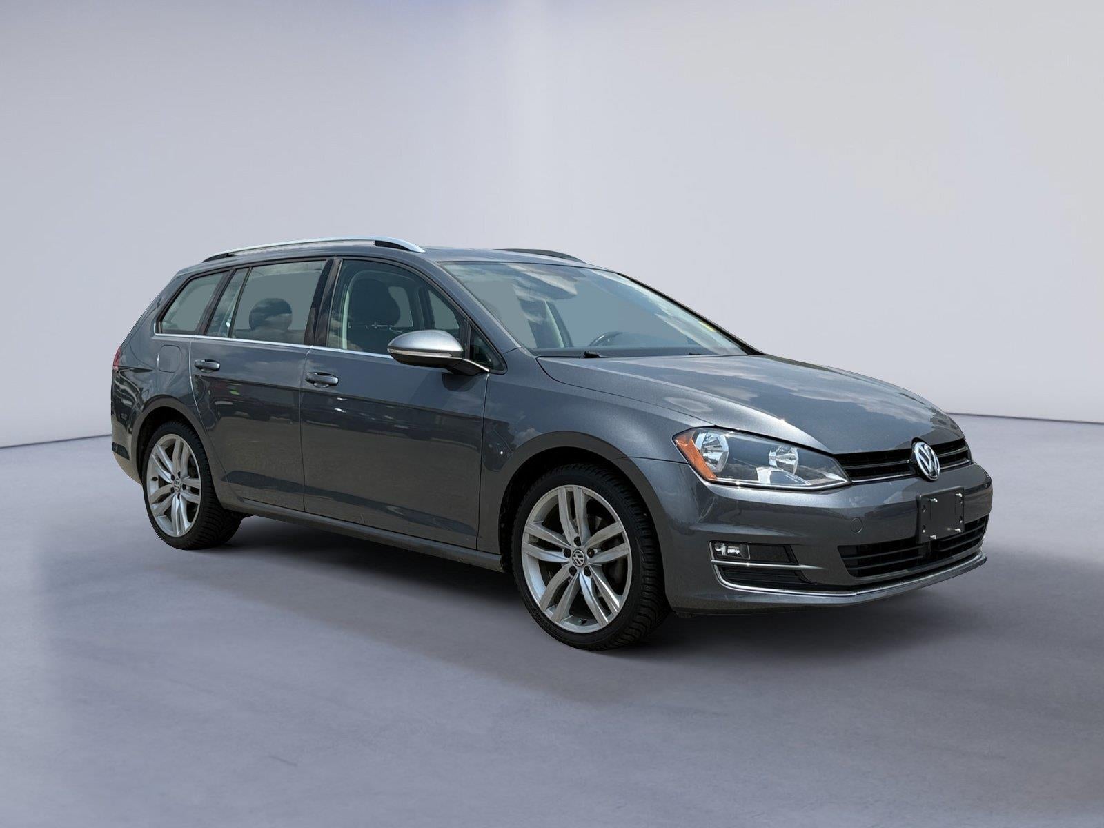 2017 Volkswagen GOLF Base