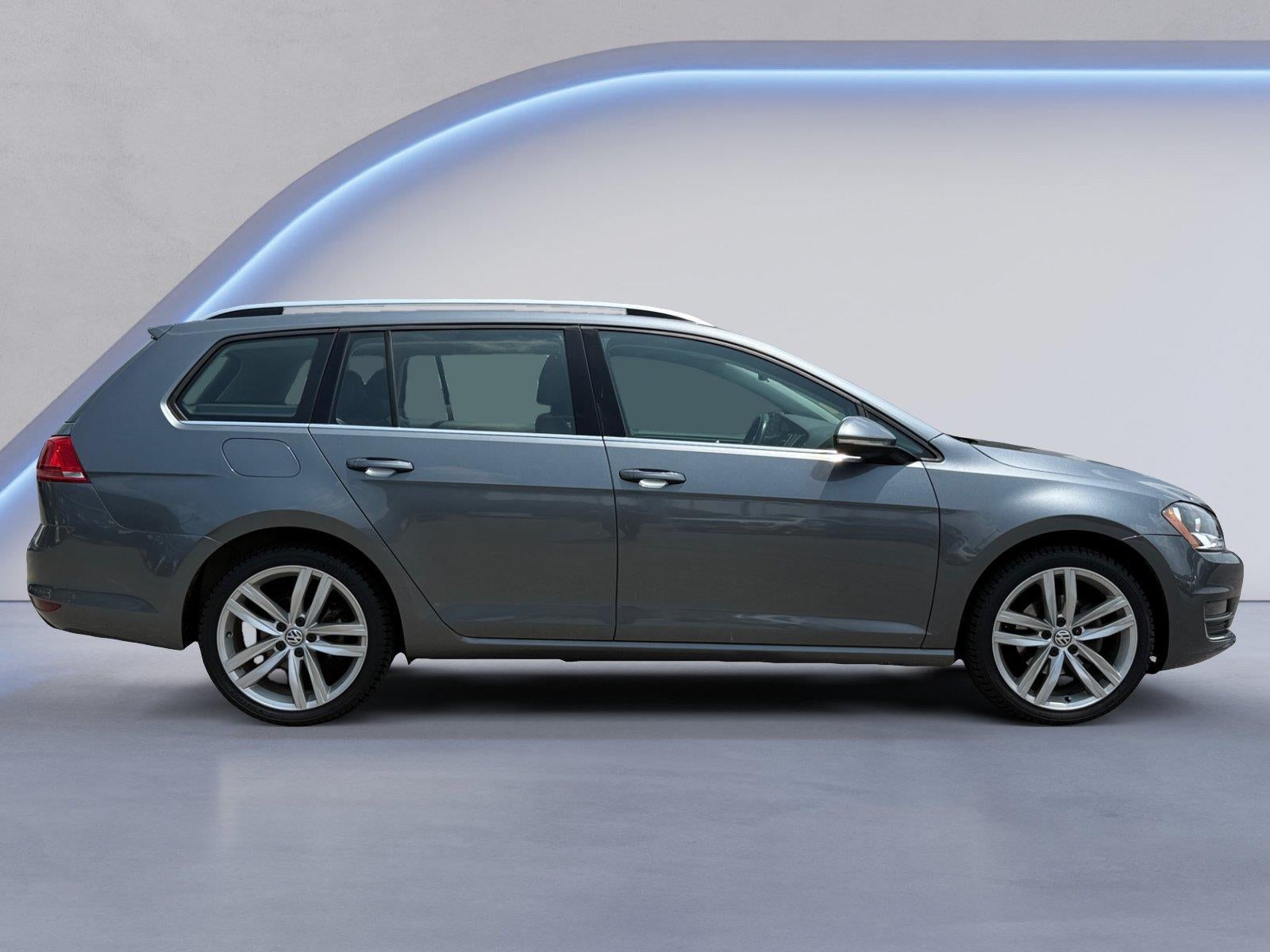 2017 Volkswagen GOLF Base