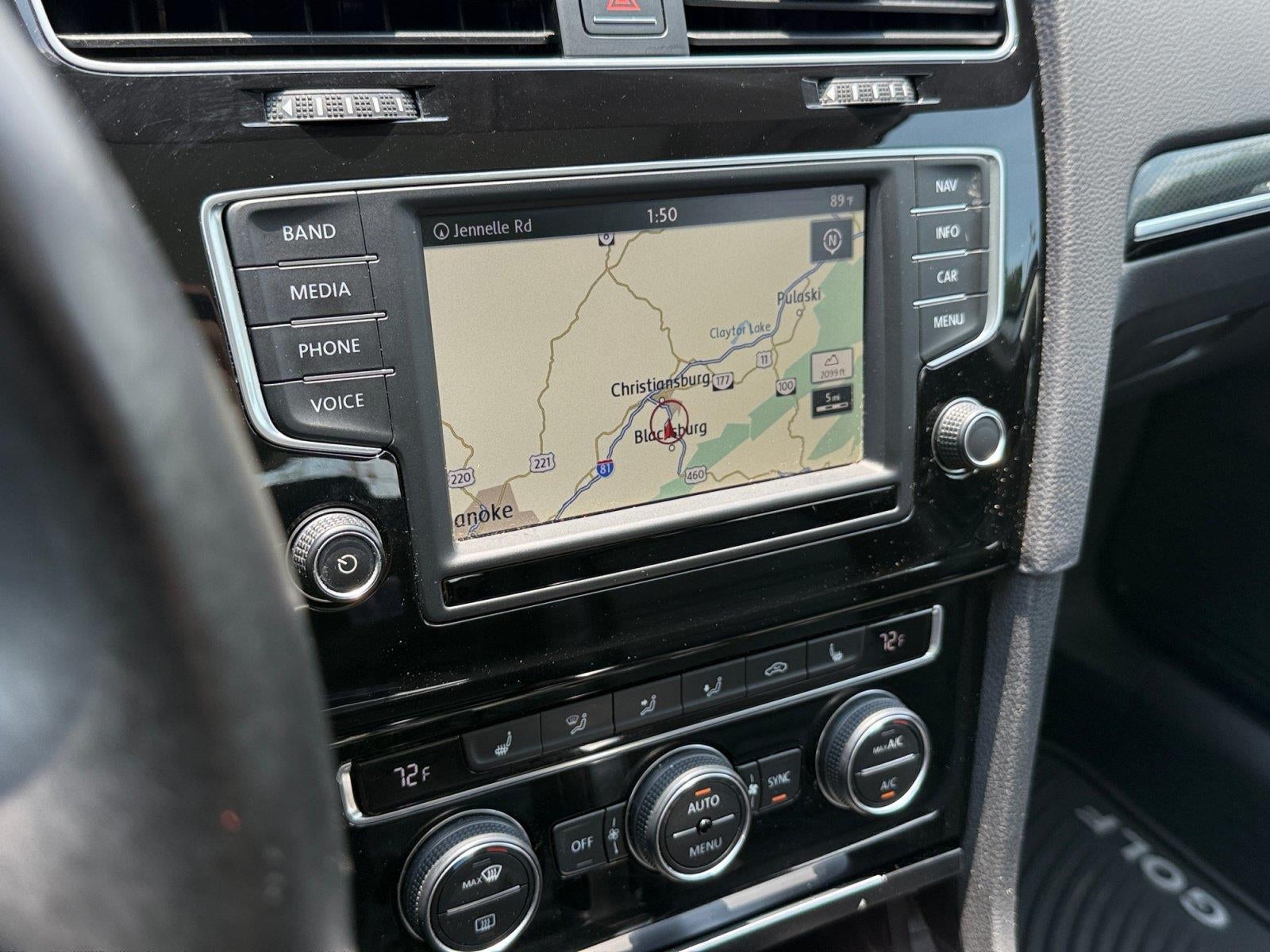 2017 Volkswagen GOLF Base