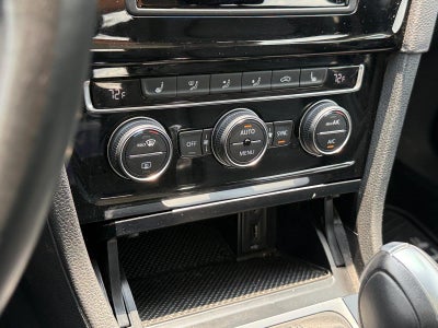 2017 Volkswagen GOLF Base