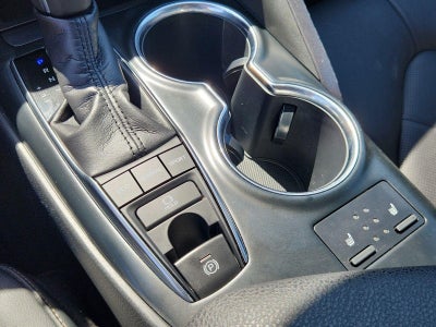 2019 Toyota Camry XLE