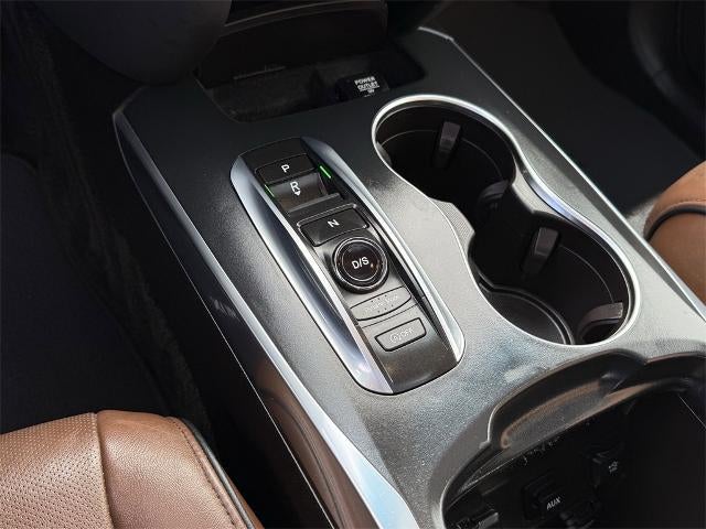 2017 Acura MDX 3.5L SH-AWD w/Advance Package