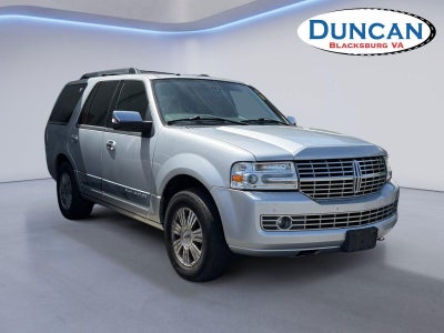 2014 Lincoln Navigator Base