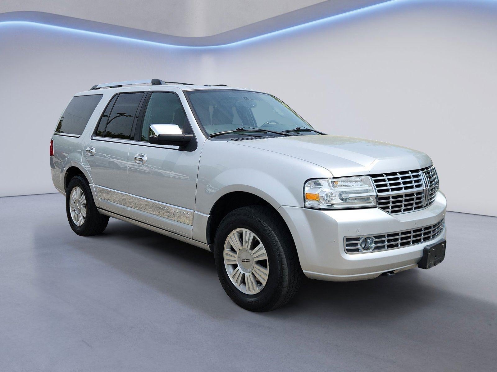 2014 Lincoln Navigator 4x4's photo