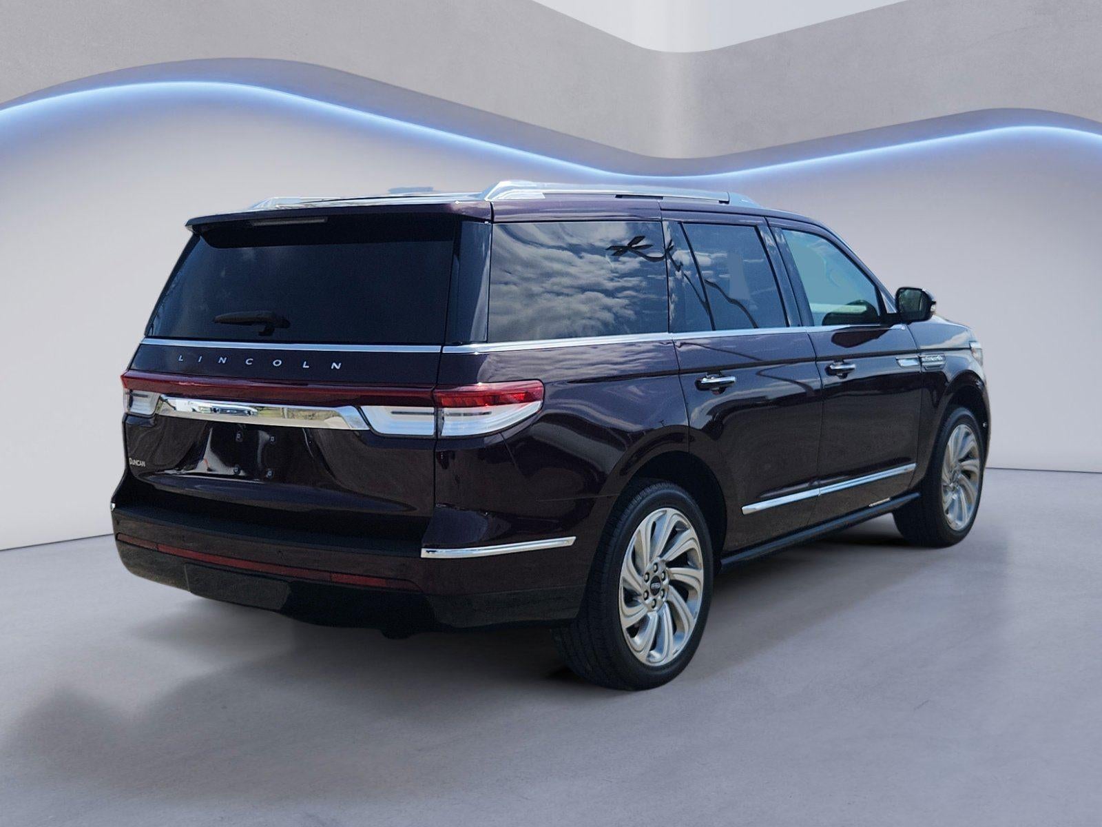 2024 Lincoln Navigator Premiere
