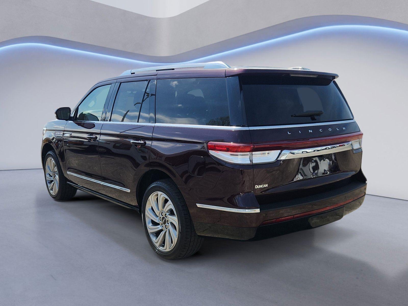 2024 Lincoln Navigator Premiere