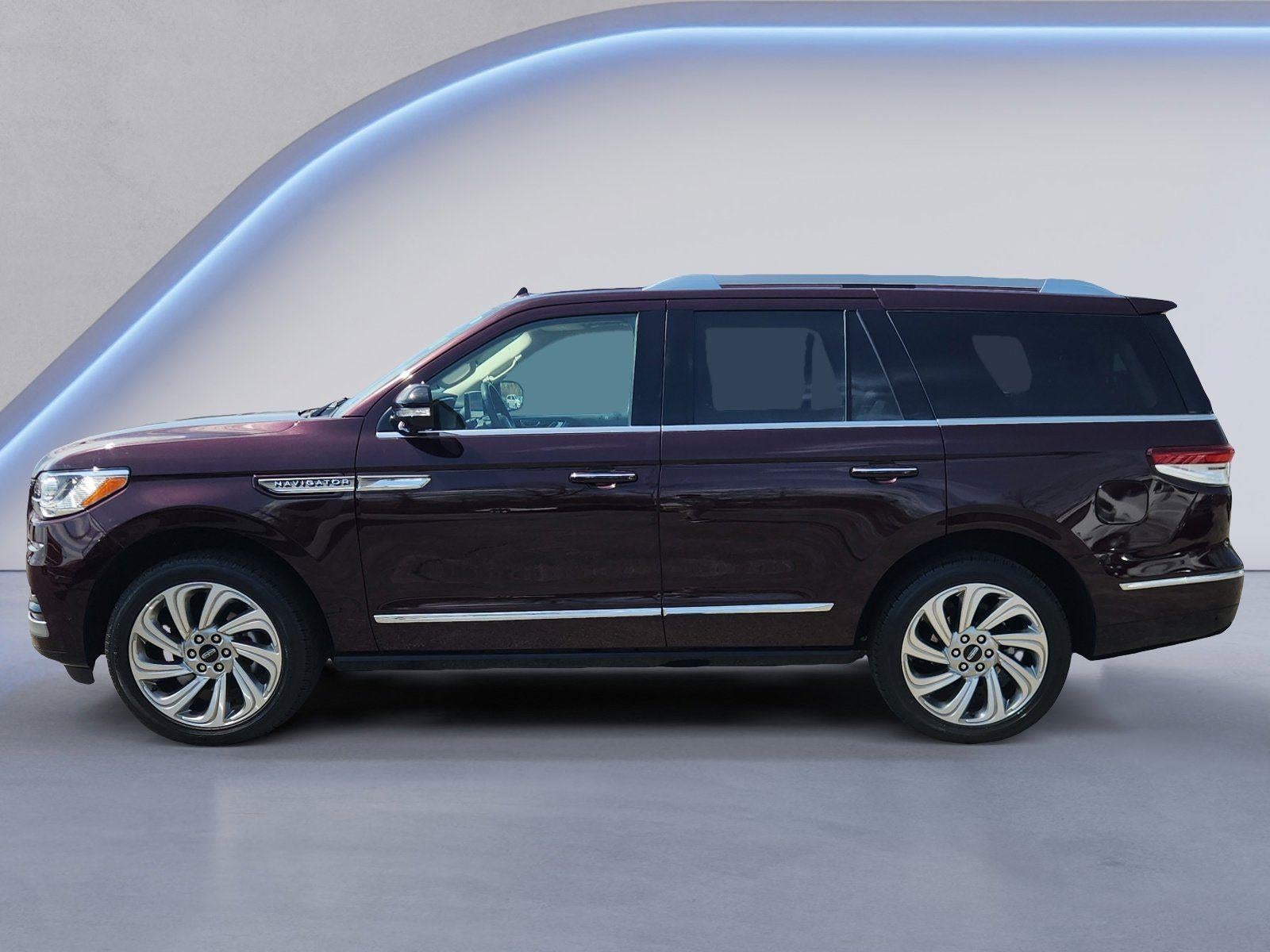 2024 Lincoln Navigator Premiere