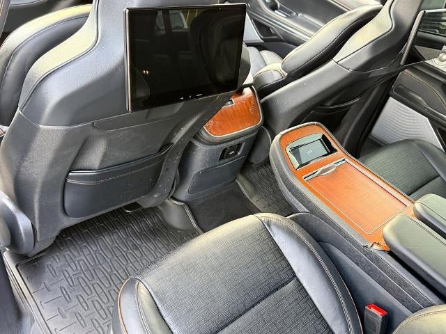 2025 Lincoln Navigator L Black Label
