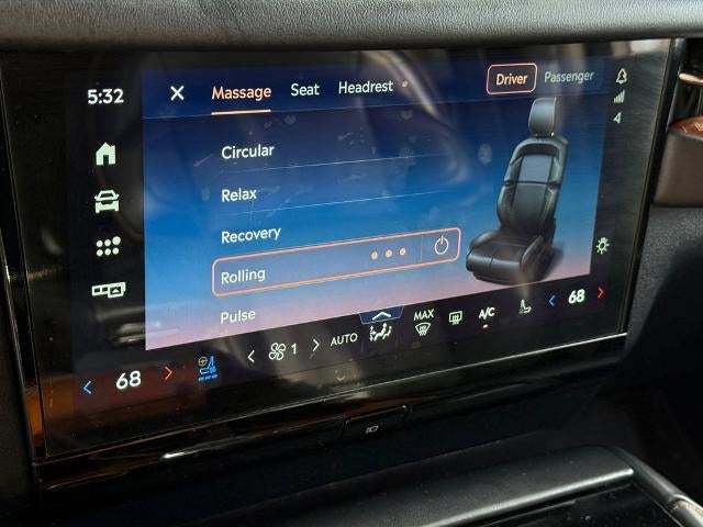 2025 Lincoln Navigator L Black Label