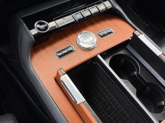 2025 Lincoln Navigator L Black Label