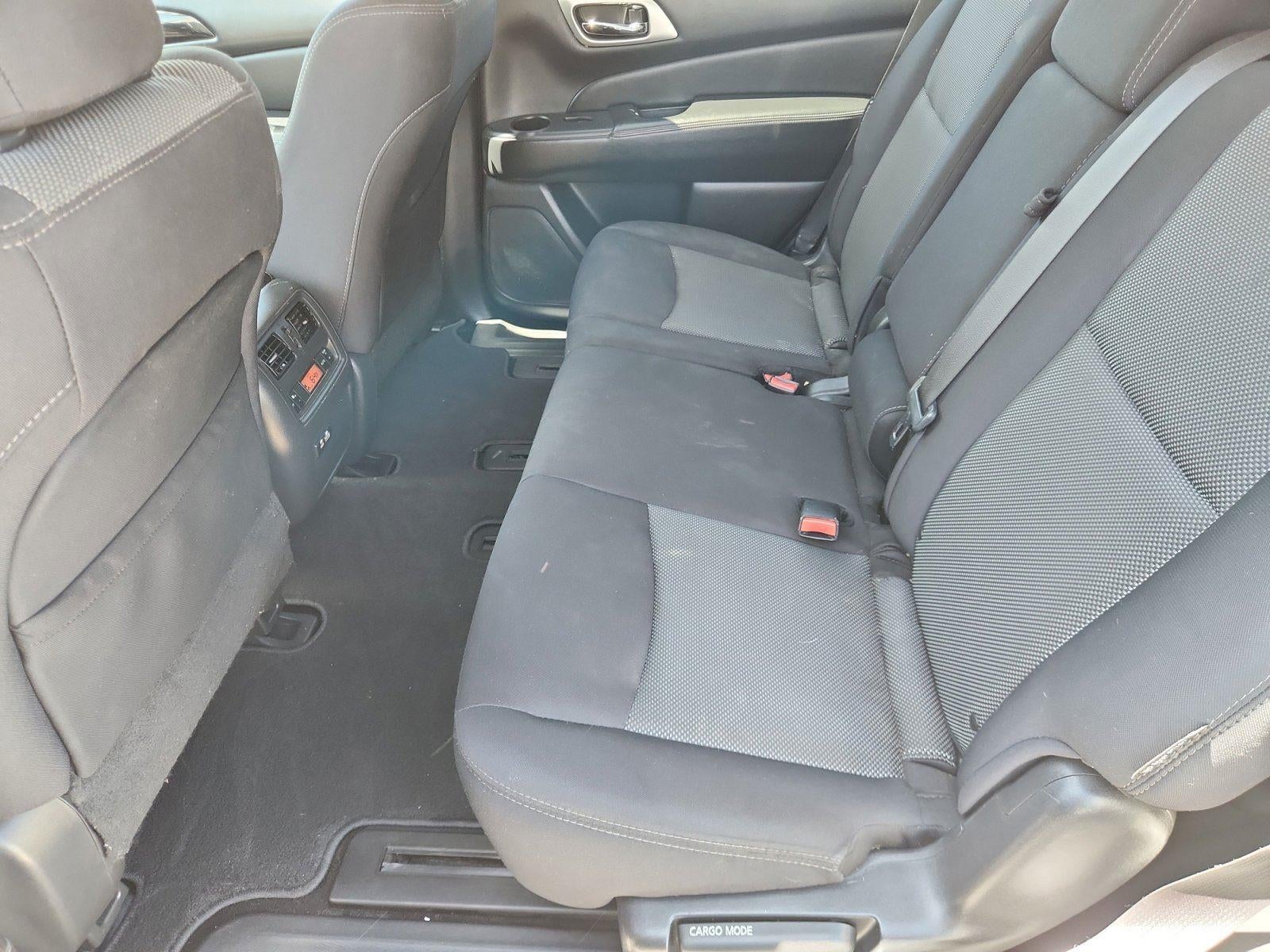 2019 Nissan Pathfinder SV