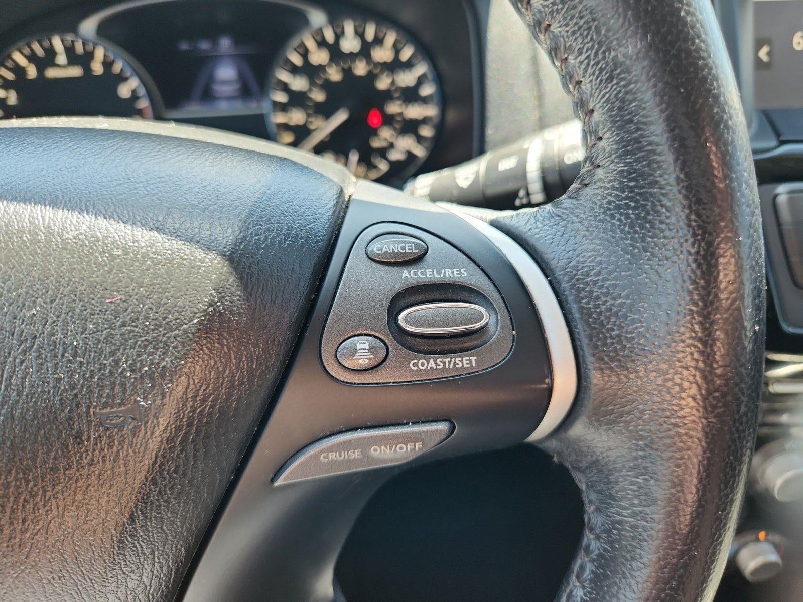 2019 Nissan Pathfinder SV