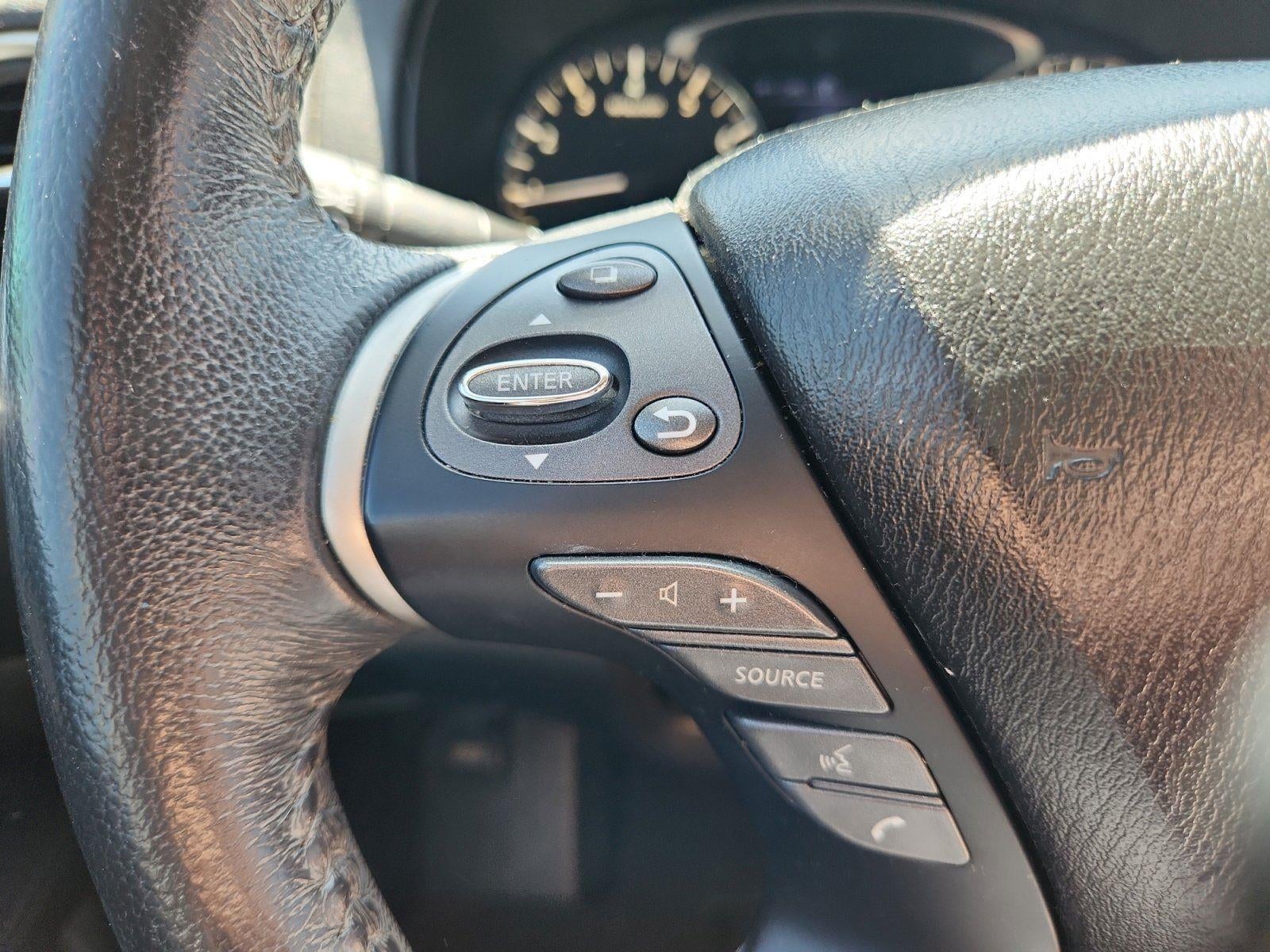 2019 Nissan Pathfinder SV