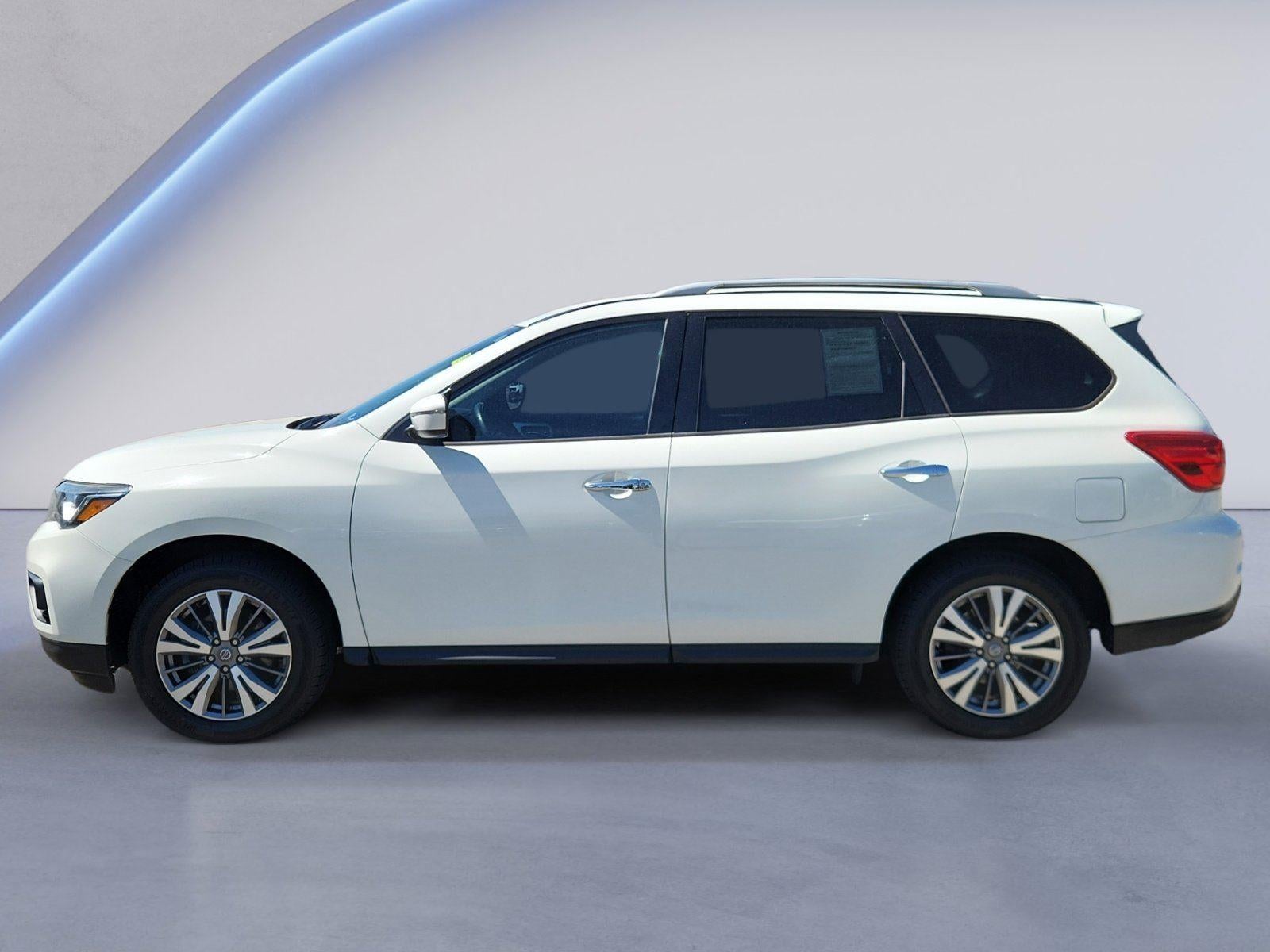 2019 Nissan Pathfinder SV
