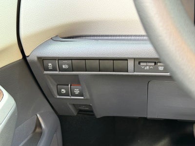 2024 Toyota Sienna LE