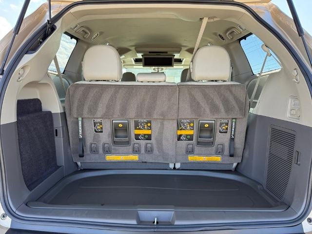 2013 Toyota Sienna XLE Mobility Auto Access