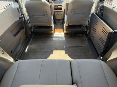2015 Toyota Sienna XLE 8-Passenger