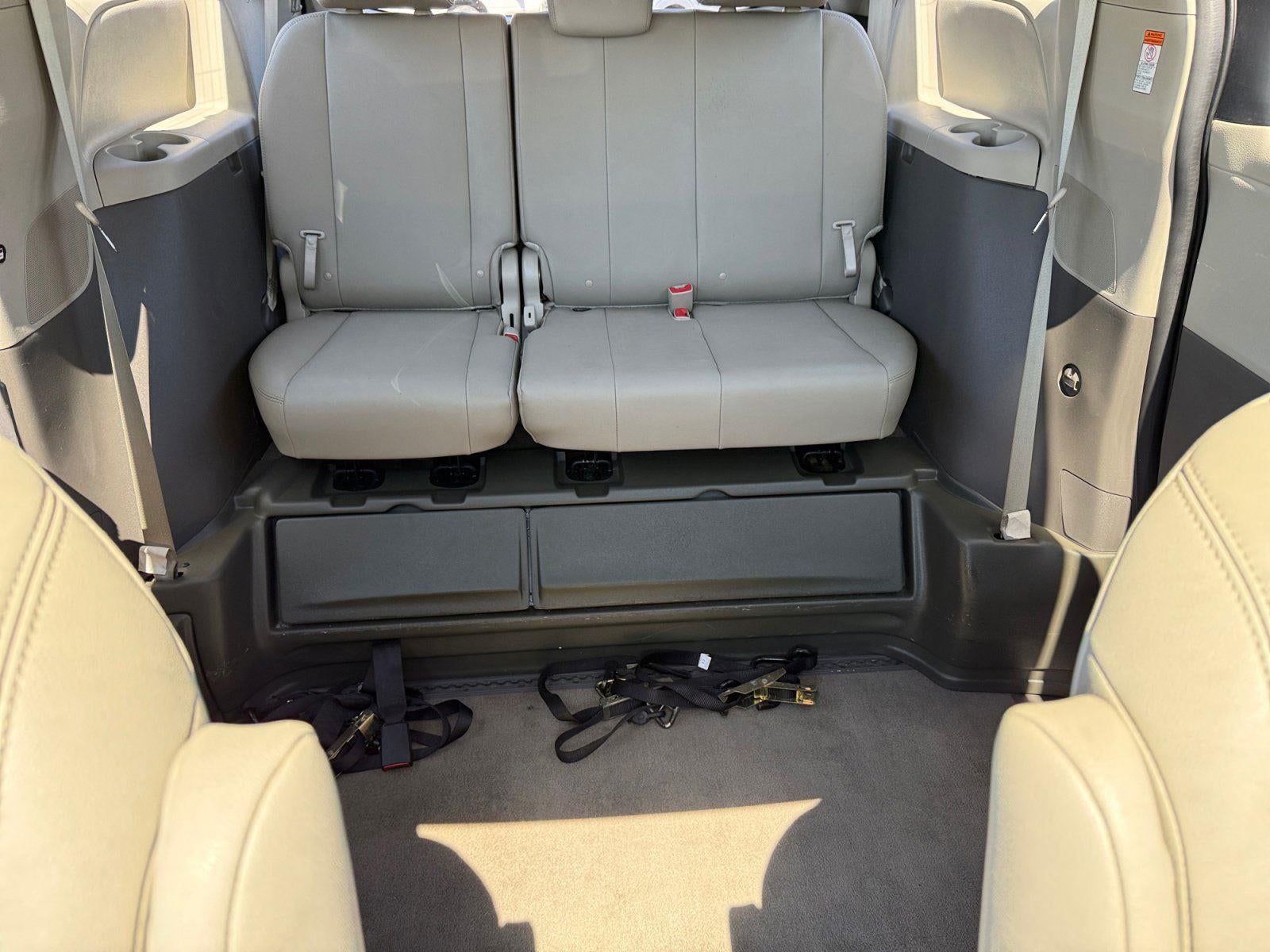 2015 Toyota Sienna XLE 8-Passenger