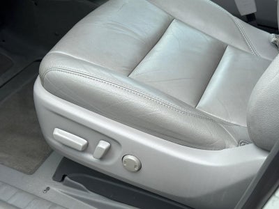 2017 Toyota Sienna XLE 8-Passenger