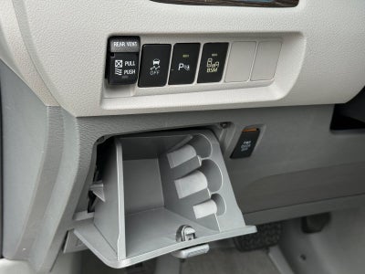 2017 Toyota Sienna XLE 8-Passenger