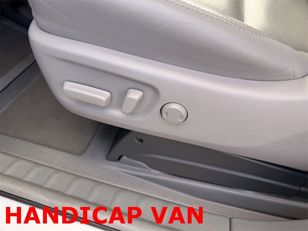 2018 Toyota Sienna XLE Premium 7 Passenger