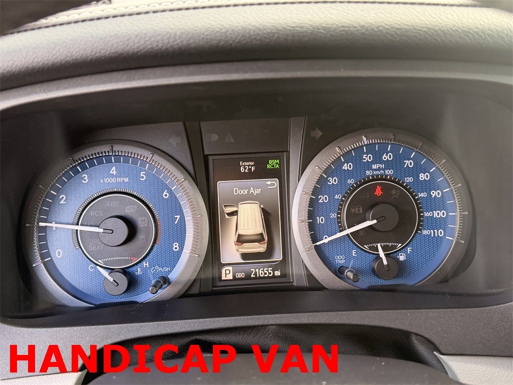 2018 Toyota Sienna XLE Premium 7 Passenger