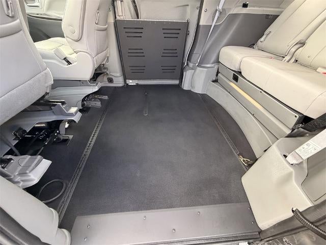 2018 Toyota Sienna XLE Premium 7 Passenger