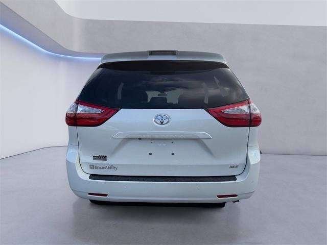 2018 Toyota Sienna XLE Premium 7 Passenger