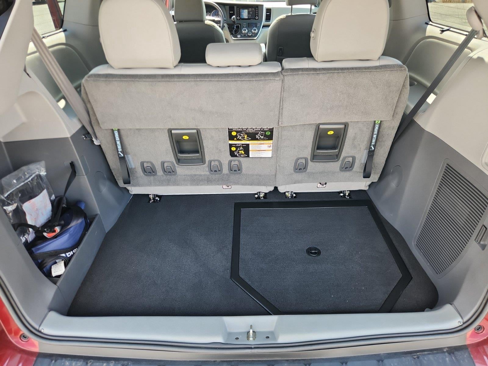 2019 Toyota Sienna XLE 8-Passenger