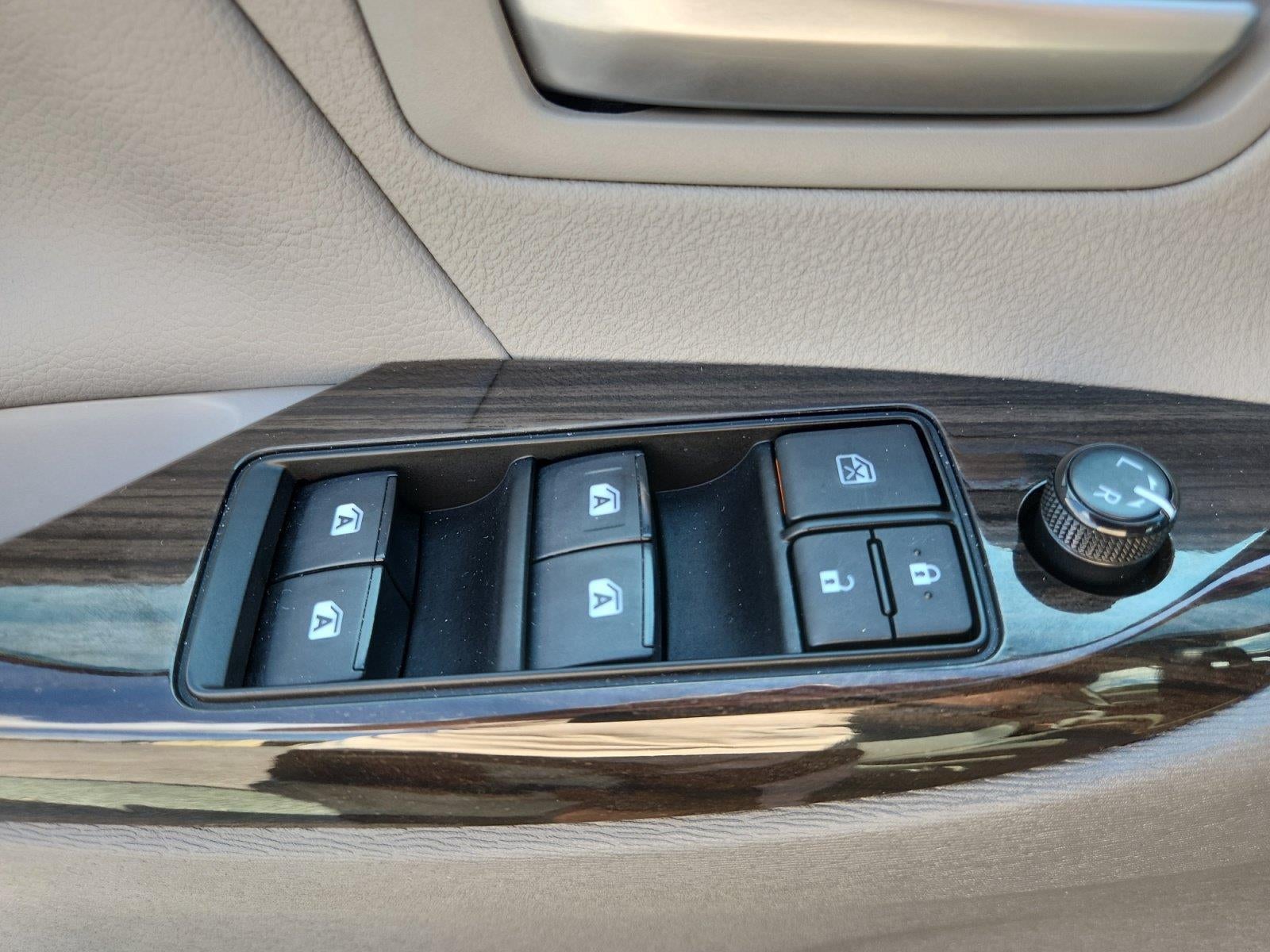 2019 Toyota Sienna XLE 8-Passenger