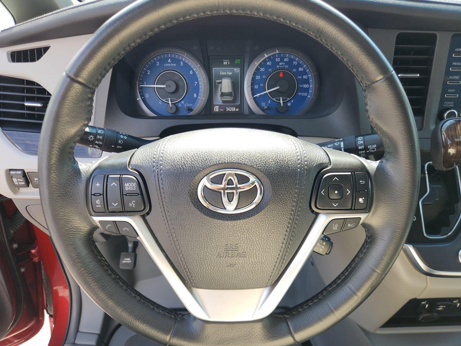2019 Toyota Sienna XLE 8-Passenger